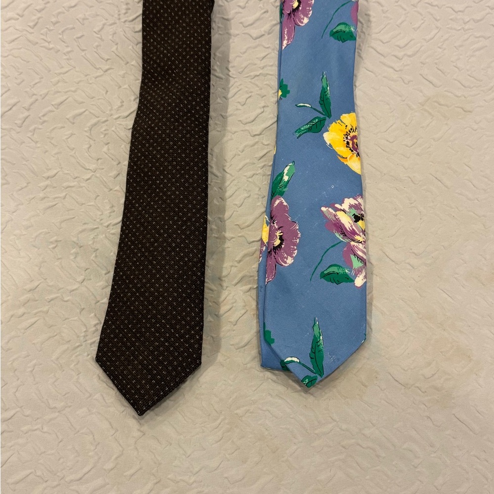 Isaia 7-fold Tie Dark Brown and white